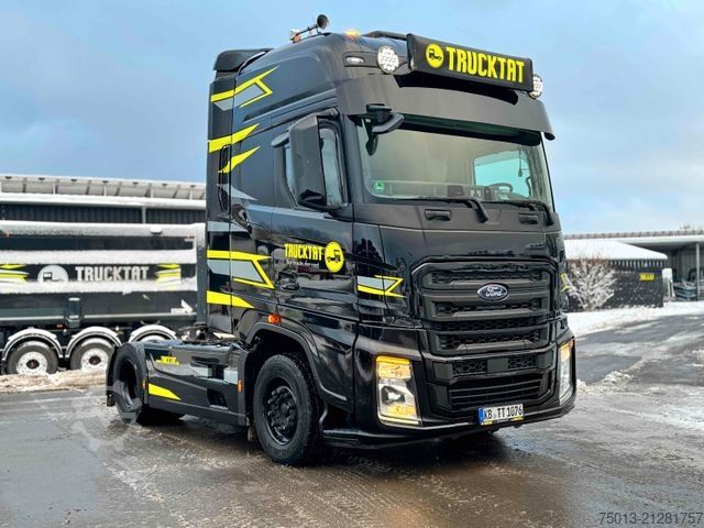 Standard tractor unit FORD F-MAX 500 in Voll- Ausstattung, MIETEN?