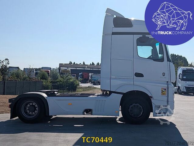 Standart-SZM Mercedes-Benz Actros 1845