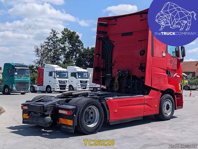 Standart-SZM Renault T 480