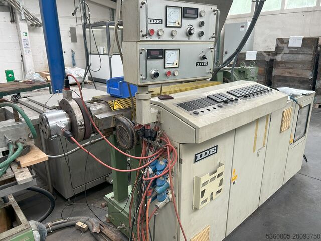 IDE single screw PVC Extruder IDE ME 60/4-25D