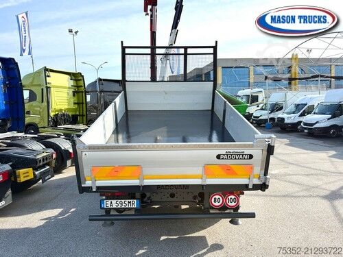 Tipvogn Iveco Eurocargo 80E17 gru con JIB