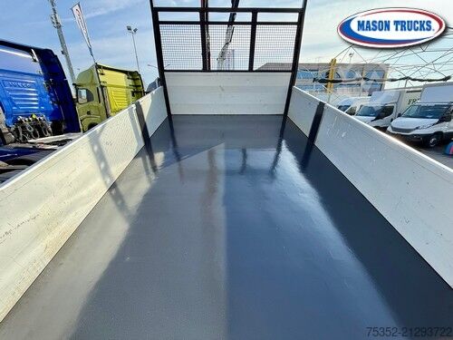 Tipvogn Iveco Eurocargo 80E17 gru con JIB