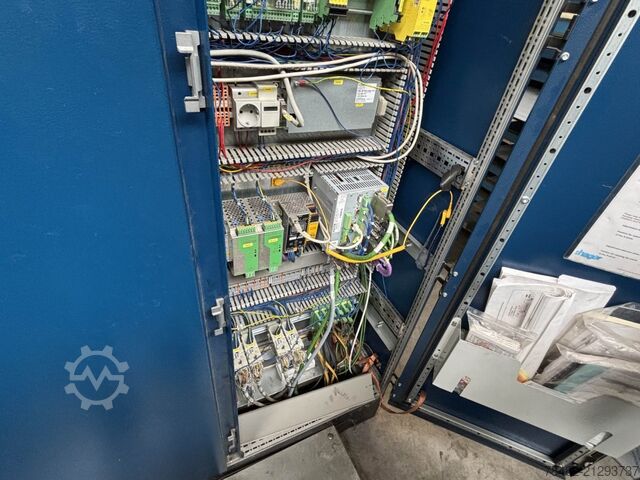 TRUMPF - TRUPUNCH 5000 S10 with ToolMaster - 2013 TRUMPF 