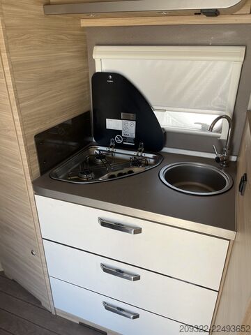 Half-integraal camper Fiat Ducato Weinsberg Carasuite 2024 | Cambio automatico | 5 posti letto