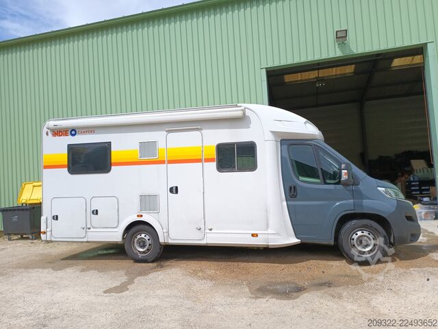 Half-integraal camper Fiat Ducato Weinsberg Carasuite 2024 | Cambio automatico | 5 posti letto
