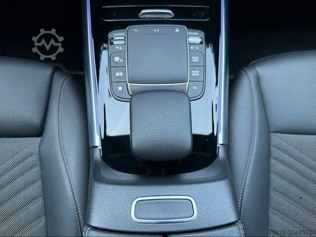 Laadplatform Mercedes-Benz EQA 300 4M Progressive+Ambiente+RFK+19AMG+TotW