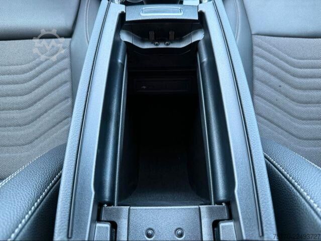 Laadplatform Mercedes-Benz EQA 300 4M Progressive+Ambiente+RFK+19AMG+TotW