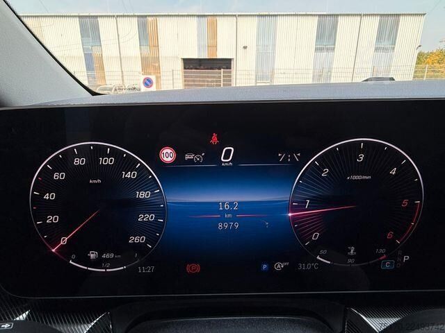 Yüksek tavanlı istasyon vagonu Mercedes-Benz V 220 d STYLE AHK2,5to DISTRONIC LED elekt Türen