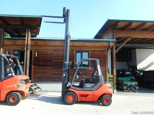 Motostivuitor Linde H20D-03 PERKINS Triplex SS