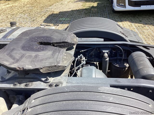 Cap tractor standard Ford F-Max full lease 1500€ excl BTW