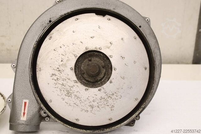 Radiaalventilator 0,55 kW 2820 tpm Bossler Lüfterrad Ø 285 mm