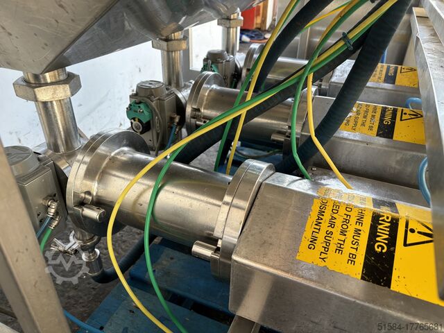 Három fej töltőanyag Riggs 1000