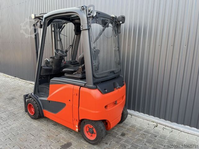 Stivuitor electric cu 4 roți Linde E20PH-02