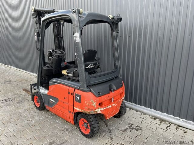 Elektrische vorkheftruck met 4 wielen Linde E16P-02