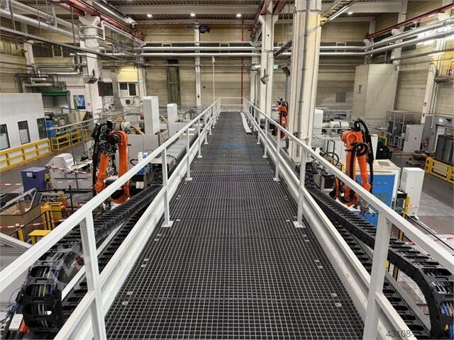 Robotportal rendszer 5 robottal KUKA KR 16 R2010-2