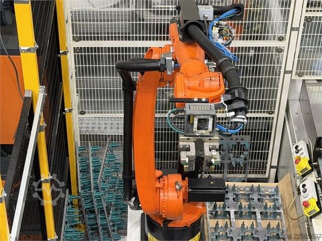 Robotportal rendszer 5 robottal KUKA KR 16 R2010-2