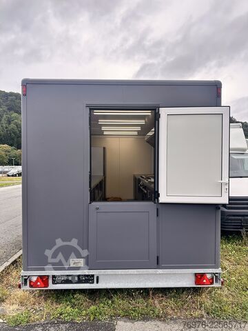 Magasin Mobile Voll ausgestatteter Gastro-Contrailer (Hydraulik-Absenkbar) | Profi-Küche NEU