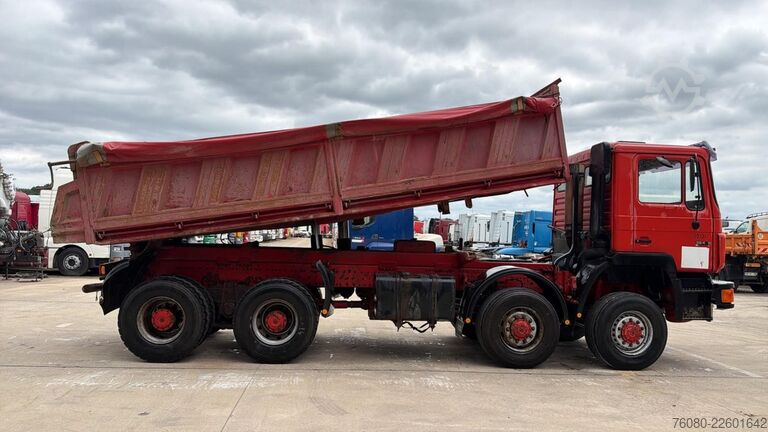 3-sidig tipp MAN 35.402 (8X6 / 3 PONTS / LAMES / BIG AXLE / 6 CY...