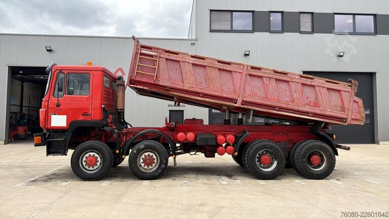 3-sidig tipp MAN 35.402 (8X6 / 3 PONTS / LAMES / BIG AXLE / 6 CY...