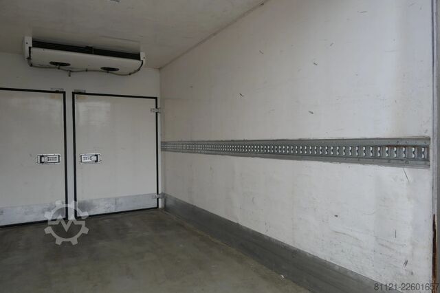 Transporte refrigerado/congelado Volvo FL 240 | Carrier SUPRA 950Mt / Bi-temp | 3 Comp...