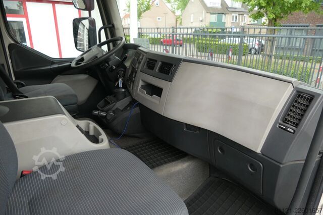 Transporte refrigerado/congelado Volvo FL 240 | Carrier SUPRA 950Mt / Bi-temp | 3 Comp...