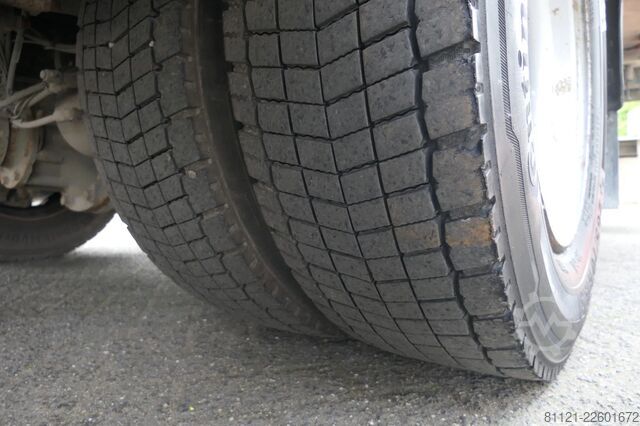 Gekoeld/bevroren transport Volvo FL 240 | Carrier SUPRA 950Mt / Bi-temp | 3 Comp...