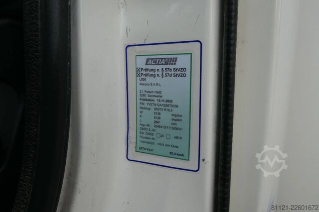 Gekoeld/bevroren transport Volvo FL 240 | Carrier SUPRA 950Mt / Bi-temp | 3 Comp...