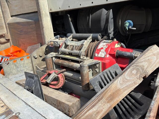 Biltransport skåpbil Volvo FH 500 + HYDRAULISCHE PLATEAUS + LIER + REMOTE ...