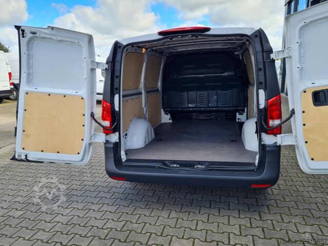 Kassevogn Mercedes-Benz Vito Kasten Kasten lang KAMERA NAVI TEMPO 2x vorhanden