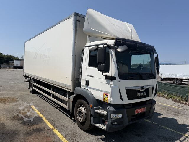 Skříňový nákladní automobil MAN TGM 19.290 EURO 6 FURGON