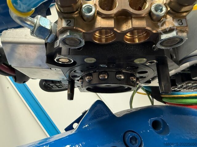 Industrielle Punktschweißzelle YASKAWA / NIMAK / RSP LASO Tech Systems