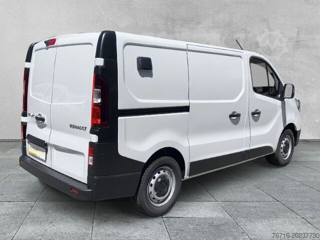 Dobozos furgon Renault Trafic L1H1 3,0t dCi 130 KOMFORT SORTIMO+KAMERA