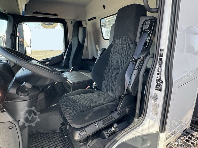 Sklápěč Mercedes-Benz 4145K