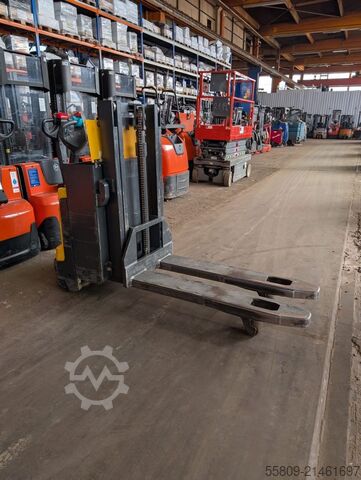 Stivuitor manual Jungheinrich EJD K18