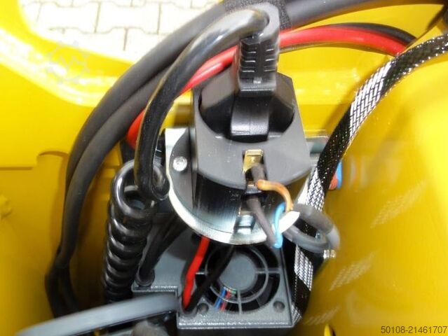 Wózek podnośnikowy ręczny Yale MS 14 IL