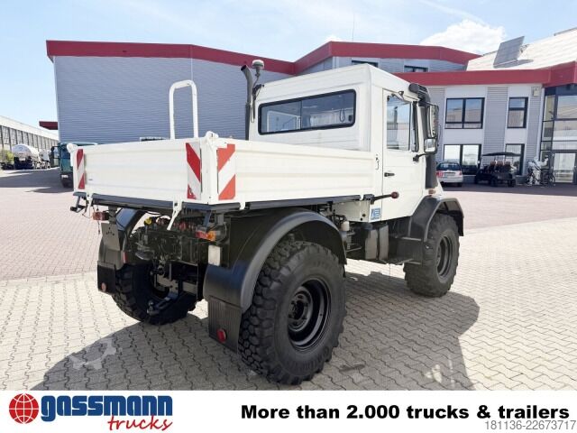 Speciális rendeltetésű teherautó Unimog U 130 4x4, Kipper, Zapfwelle vorne+hinten,