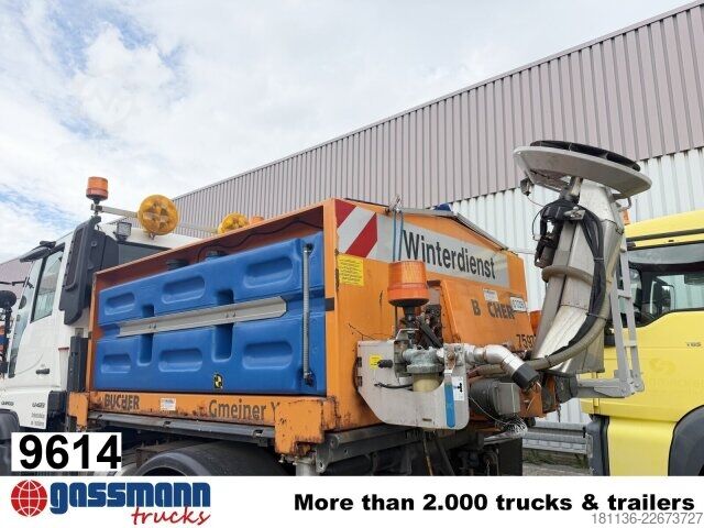 Macchina agricola Bucher Yeti 2500 W FS Salzstreuer ca. 2,5m³