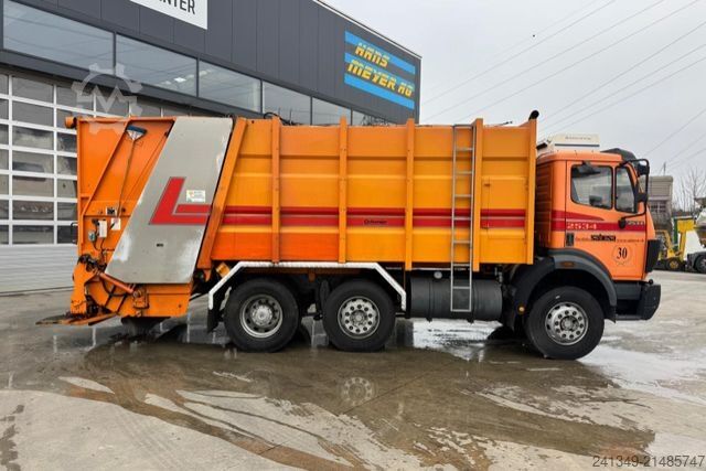 Çöp kamyonu MERCEDES-BENZ 2234 6x2