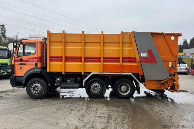 Çöp kamyonu MERCEDES-BENZ 2234 6x2