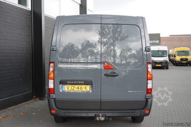 Bestelwagen Renault Master 2.3 dCi 135PK EURO 6 - Airco - Navi - Cr...
