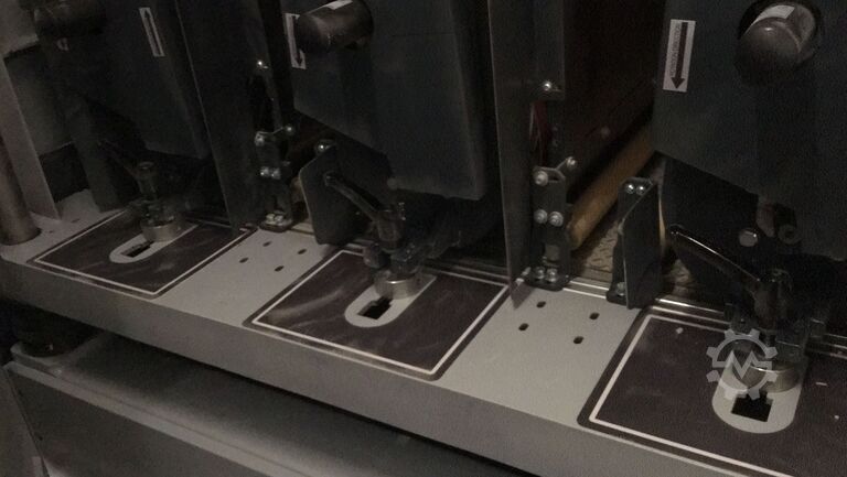 Levigatrice a nastro largo Format4 FINdustry 1353