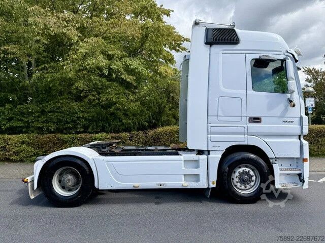 Standaard-SZM Mercedes-Benz Actros 1858 V8/