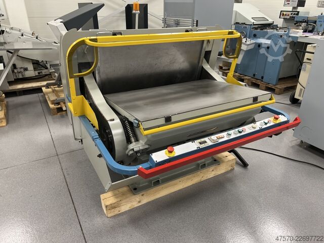 Máquina troqueladora TMZ F-102 76x106cm die cutting machine