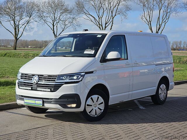 Yüksek tavanlı istasyon vagonu VOLKSWAGEN TRANSPORTER 2.0 TDI L1H1 4MOTION LED!