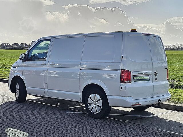 Yüksek tavanlı istasyon vagonu VOLKSWAGEN TRANSPORTER 2.0 TDI L1H1 4MOTION LED!