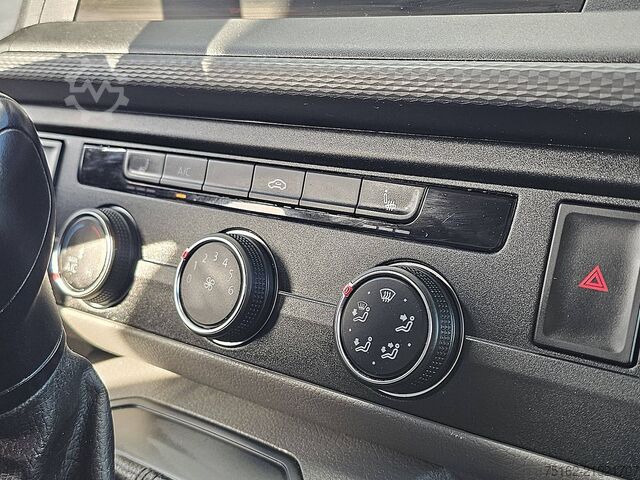 Yüksek tavanlı istasyon vagonu VOLKSWAGEN TRANSPORTER 2.0 TDI L1H1 4MOTION LED!