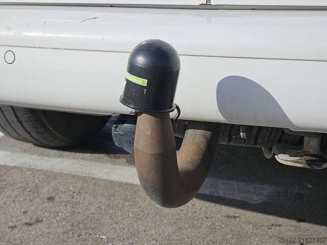 Yüksek tavanlı istasyon vagonu VOLKSWAGEN TRANSPORTER 2.0 TDI L1H1 4MOTION LED!