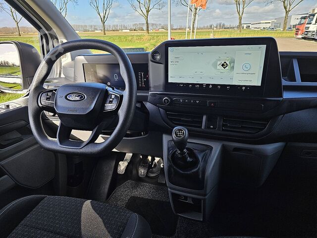 Yüksek tavanlı istasyon vagonu FORD TRANSIT CUSTOM 2.0 L2H1 LED Navi