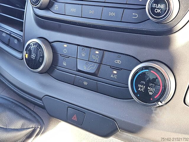 Resväska FORD TRANSIT 2.0 Bakwagen Laadklep!