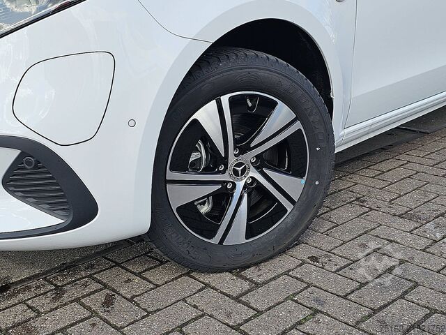 Yüksek tavanlı istasyon vagonu MERCEDES-BENZ EVITO 112 60kWh 261Km WLTP
